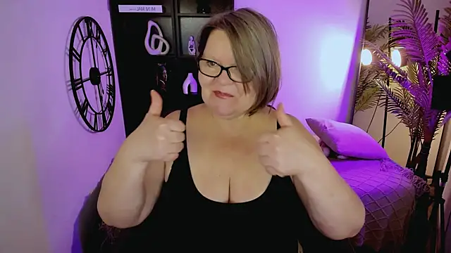 Shannonshine online show from 04-11-26, 07:45