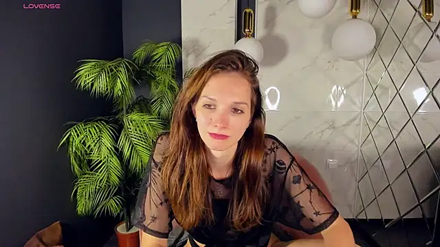 MirandaGlow online show from 12-19-24, 12:45