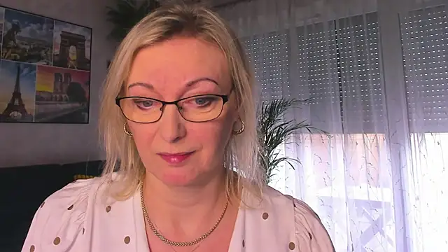 vanessa chat online show from 02-11-26, 02:33