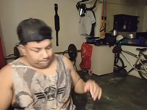 Snapshot of Malo666howard chatting on 01-09-26, 03:20 Malo666howard online show from 01-09-26, 03:20