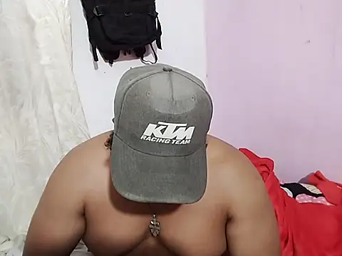 Snapshot of Malo666howard chatting on 01-31-26, 07:11 Malo666howard online show from 01-31-26, 07:11