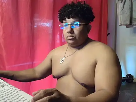 Snapshot of Malo666howard chatting on 02-02-26, 09:46 Malo666howard online show from 02-02-26, 09:46