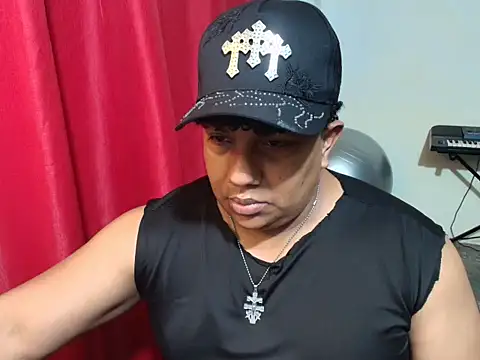 Snapshot of Malo666howard chatting on 02-06-26, 10:51 Malo666howard online show from 02-06-26, 10:51