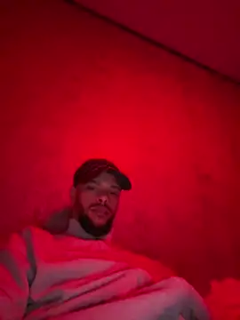 Snapshot of Lionayowe chatting on 02-08-26, 05:27 Lionayowe online show from 02-08-26, 05:27