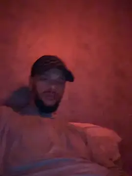 Snapshot of Lionayowe chatting on 02-18-26, 09:22 Lionayowe online show from 02-18-26, 09:22