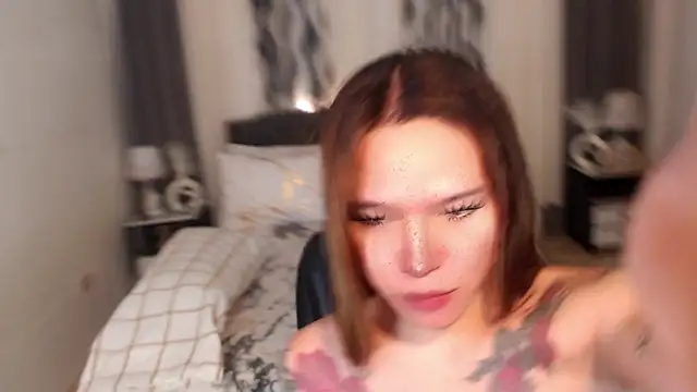 Evalyn Shemale online show from 02-10-26, 03:54