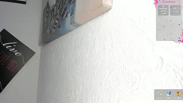 paola ih online show from 01-14-25, 02:43