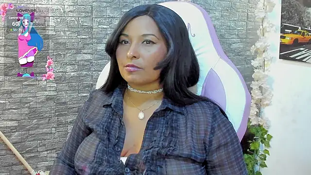 paola ih online show from 03-19-26, 08:13