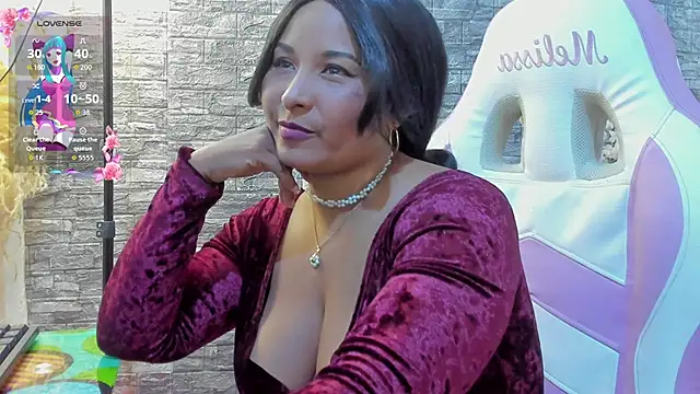 paola ih online show from 03-24-26, 09:20