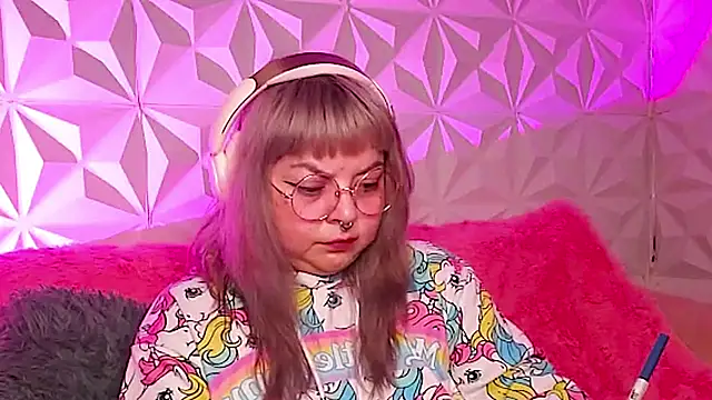 Satyn doll online show from 11-23-25, 10:31