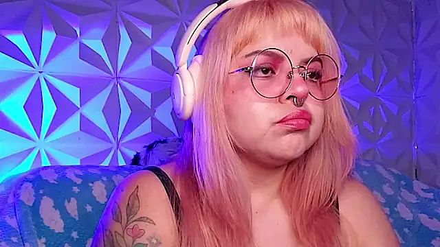 Satyn doll online show from 03-31-26, 12:01