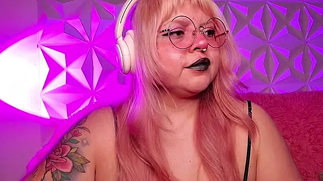 Satyn doll online show from 05-04-26, 11:45