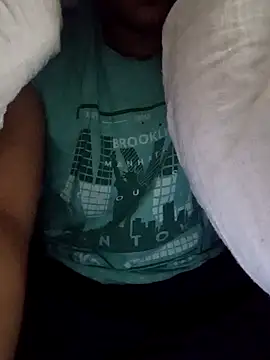 indianguy21 online show from 12-12-24, 04:43