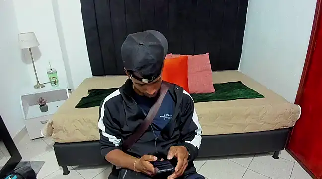 anhtony wayans online show from 12-02-24, 07:49