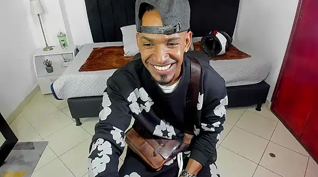 anhtony wayans online show from 01-11-25, 07:05