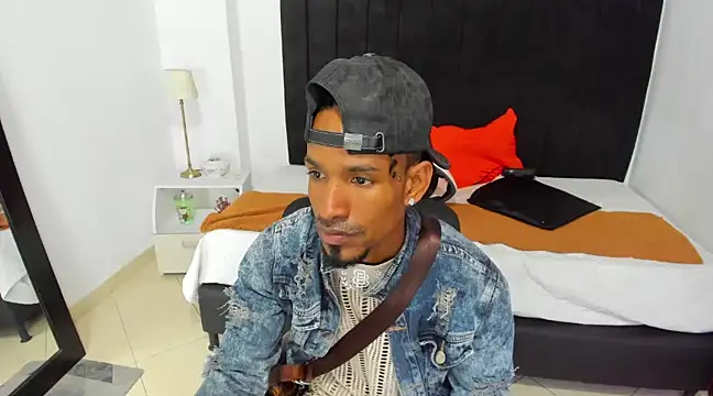 anhtony wayans online show from 01-27-25, 11:11