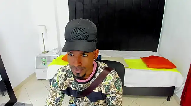 anhtony wayans online show from 02-03-25, 11:36