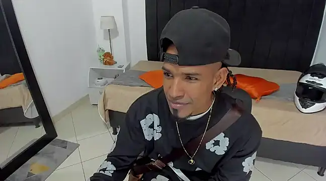 anhtony wayans online show from 03-20-25, 11:56