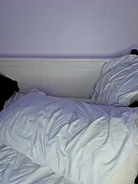 LilyOrion online show from 01-07-25, 10:08