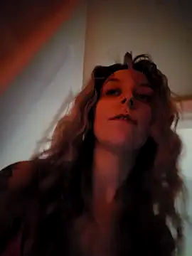 LilyOrion online show from 02-10-25, 07:17