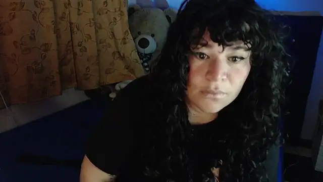 ANGELIQUE KLANE online show from 01-14-26, 01:39