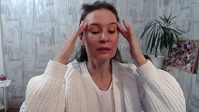 GinaQSoul online show from 09-19-25, 03:52