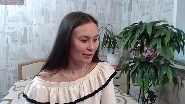 GinaQSoul online show from 04-18-26, 01:37