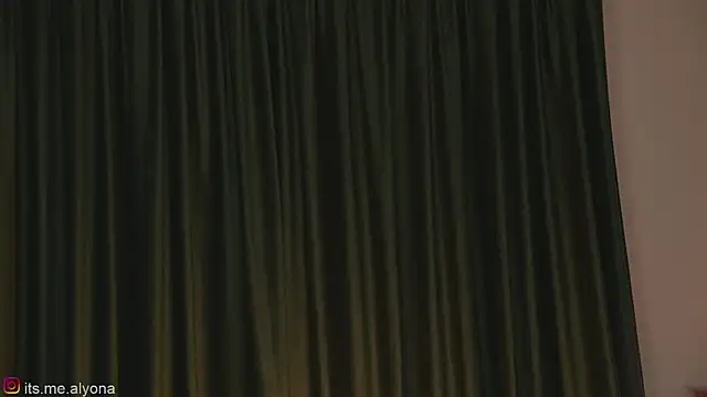 AlyonaX online show from 03-16-26, 08:35