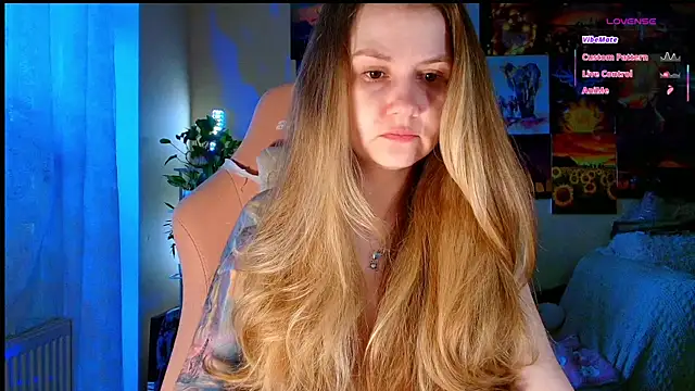 Snapshot of GoodWitch_ chatting on 05-22-26, 05:25 GoodWitch online show from 05-22-26, 05:25