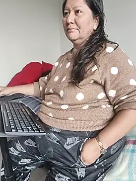 Snapshot of Brenda_Berck_ chatting on 06-24-26, 11:42 Brenda Berck online show from 06-24-26, 11:42