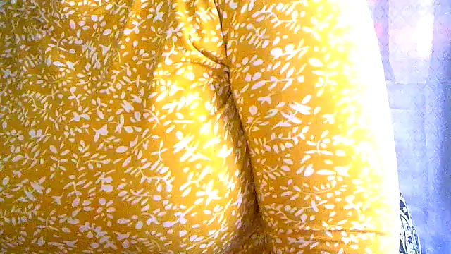 Snapshot of LadyLillyX chatting on 09-15-25, 09:42 LadyLillyX online show from 09-15-25, 09:42