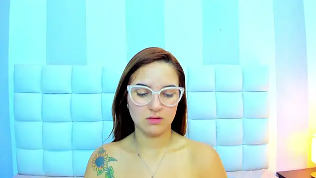 Snapshot of teresasroom_ chatting on 01-31-26, 07:11 teresasroom online show from 01-31-26, 07:11