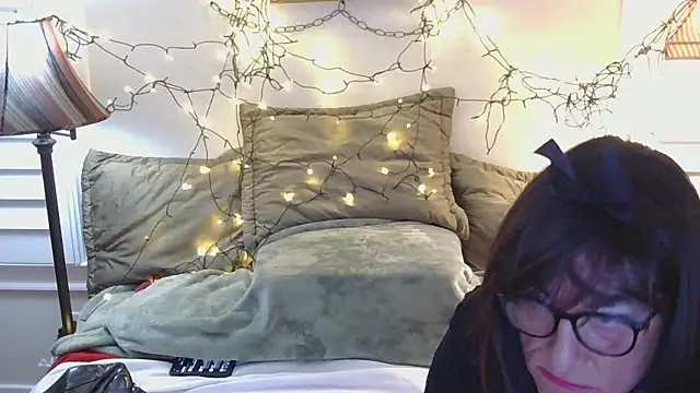 HelloKittyLapDog online show from 03-19-26, 03:32