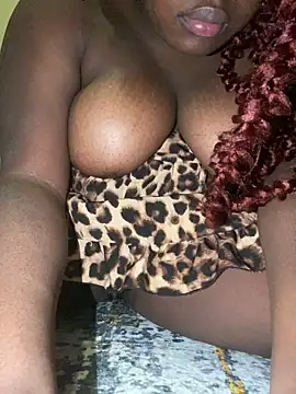 Snapshot of Cyebony chatting on 02-20-26, 08:20 Cyebony online show from 02-20-26, 08:20