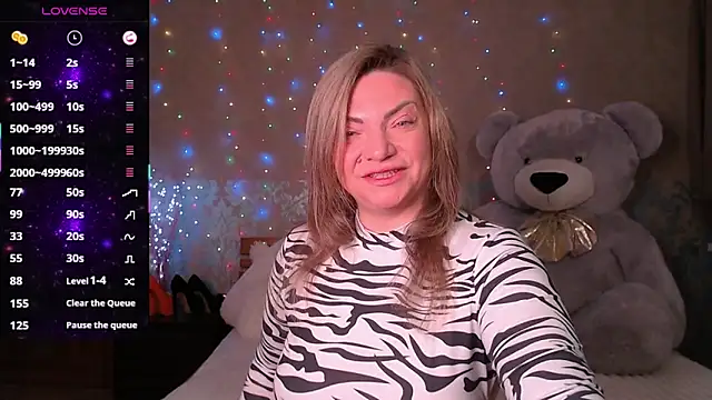 KristiOwen online show from 02-05-26, 01:54