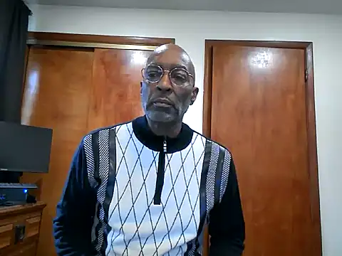 longdick4you8686 online show from 02-06-25, 07:07