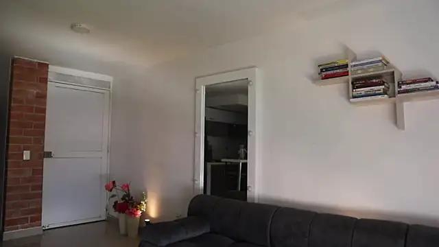 Snapshot of _Vahos_ chatting on 11-07-25, 05:46 Vahos online show from 11-07-25, 05:46