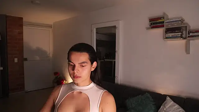 Snapshot of _Vahos_ chatting on 01-14-26, 08:03 Vahos online show from 01-14-26, 08:03