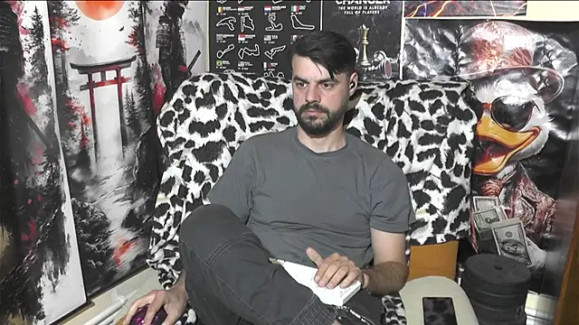Snapshot of 00george chatting on 04-24-26, 07:16 00george online show from 04-24-26, 07:16