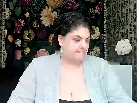 Exotic-Melons online show from 10-31-25, 03:35