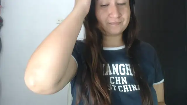 isabella bigass online show from 02-19-26, 02:24