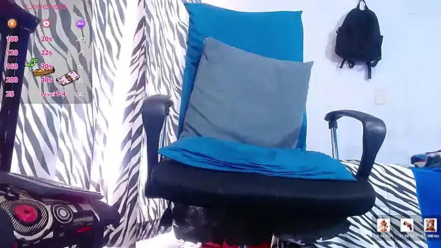 Snapshot of kilian_xx chatting on 06-14-26, 06:21 kilian xx online show from 06-14-26, 06:21