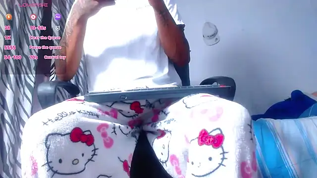 Snapshot of kilian_xx chatting on 07-13-26, 11:02 kilian xx online show from 07-13-26, 11:02