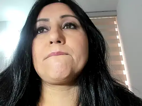 Snapshot of foxy-porn1 chatting on 09-21-25, 05:47 foxy-porn1 online show from 09-21-25, 05:47