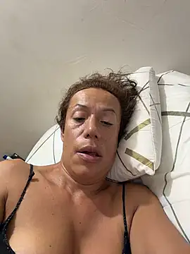 YOURSDEBORA online show from 04-20-26, 11:39