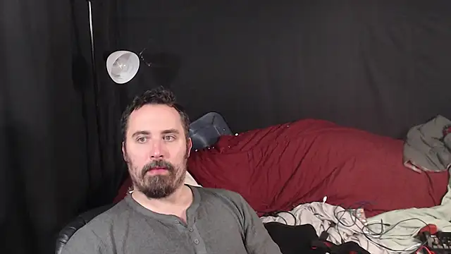 Metalstud online show from 10-25-25, 03:14