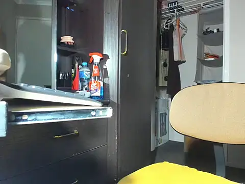 Angelchezcka online show from 03-07-26, 11:40