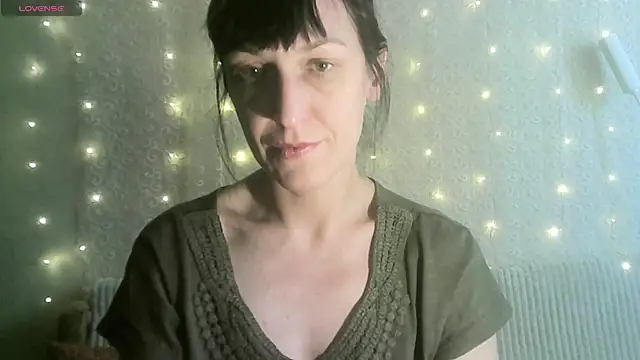 MarieODahliaS online show from 03-12-26, 09:37