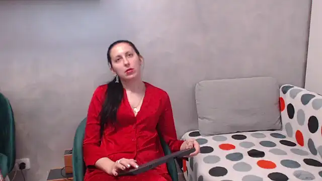 Snapshot of lolyforyou chatting on 01-04-25, 08:27 lolyforyou online show from 01-04-25, 08:27