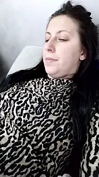 lolyforyou online show from 11-18-25, 07:13